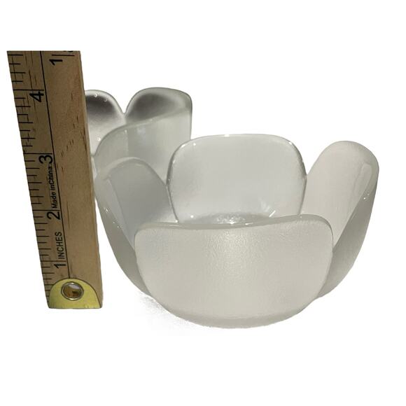 Rosenthal Studio Linie Frosted Petal Flower Bowl Dishes Crystal Signed Set of 2 - Picture 9 of 11